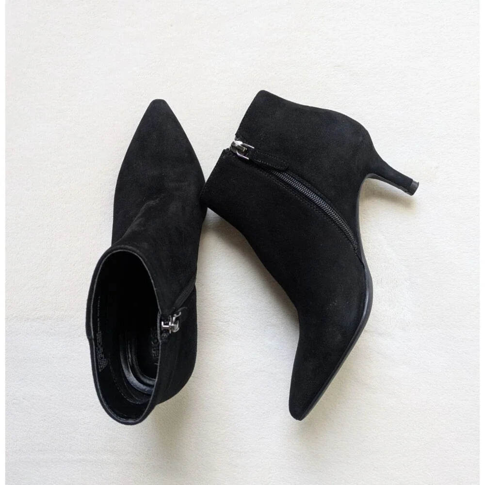 Aerosolese Epigram Black Suede Zip Ankle Bootie Women's US 5